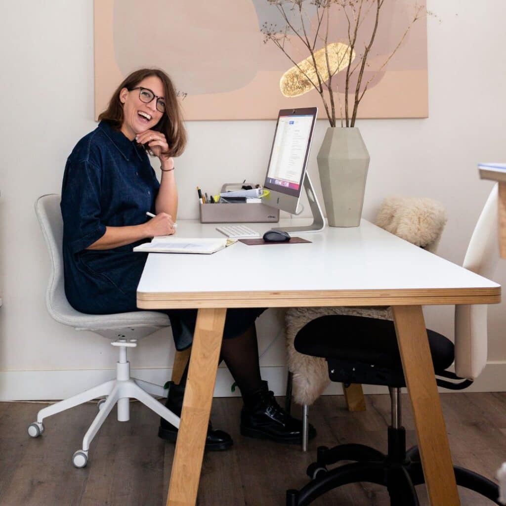 Margriet Meijer geeft een cursus verkoop voor creatieve makers en ondernemers als de Makers Coach - business coach in Amsterdam